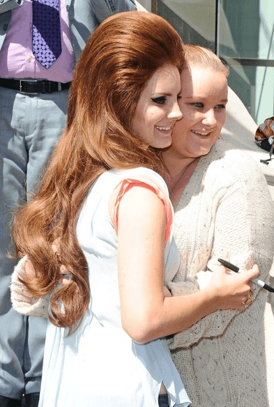 How To Do An Easy Bouffant –– How to be a Redhead