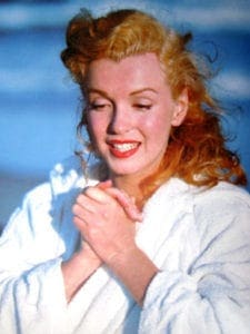 Rare Photos Of Marilyn Monroe As A Natural Redhead