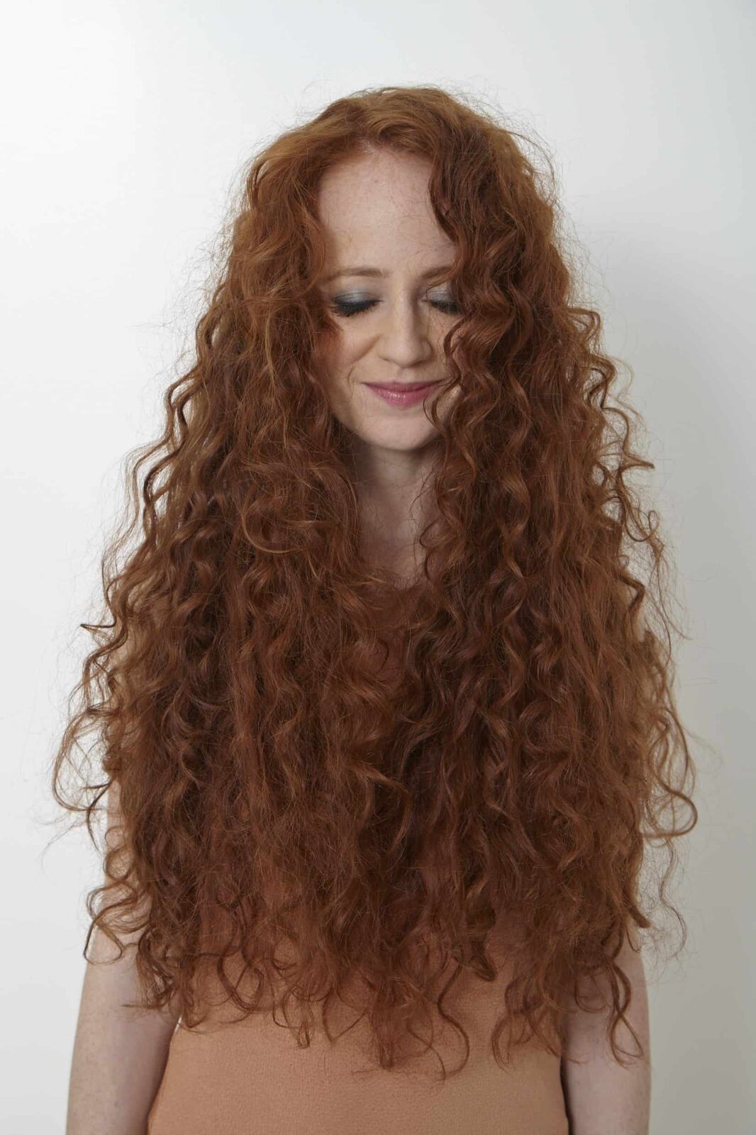 4 Easy Ways To Care For Your Curly Red Hair Redhead Beauty