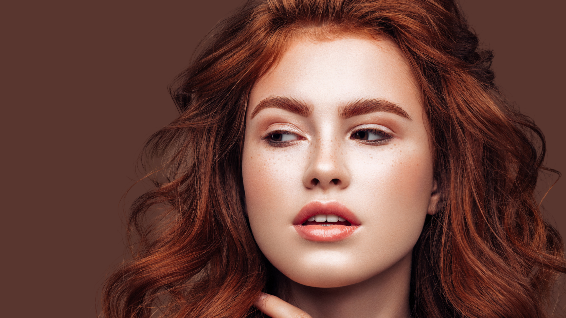 10 Best MAC Lipstick for Redheads from Red Rock to Rebel