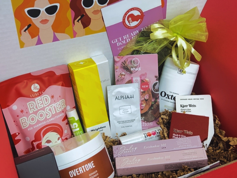 Take a Look Inside the Summer Deluxe H2BAR Box