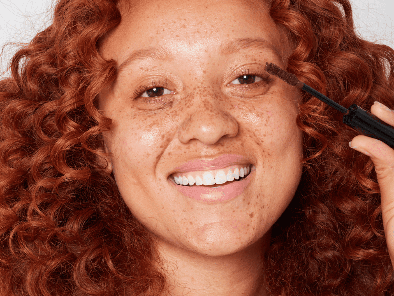 12 Makeup Products for Brown-Eyed Redheads