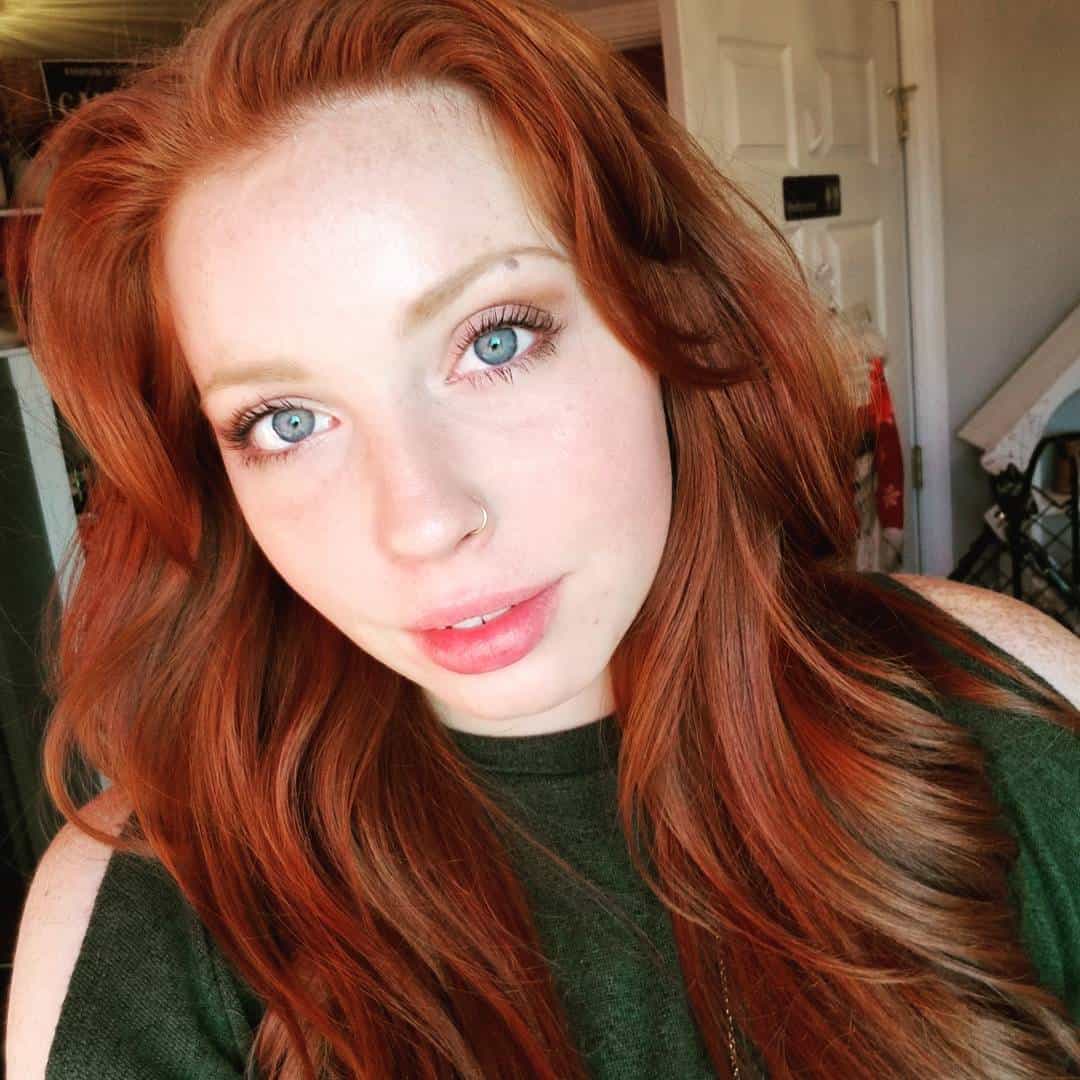 Olivia — How to be a Redhead